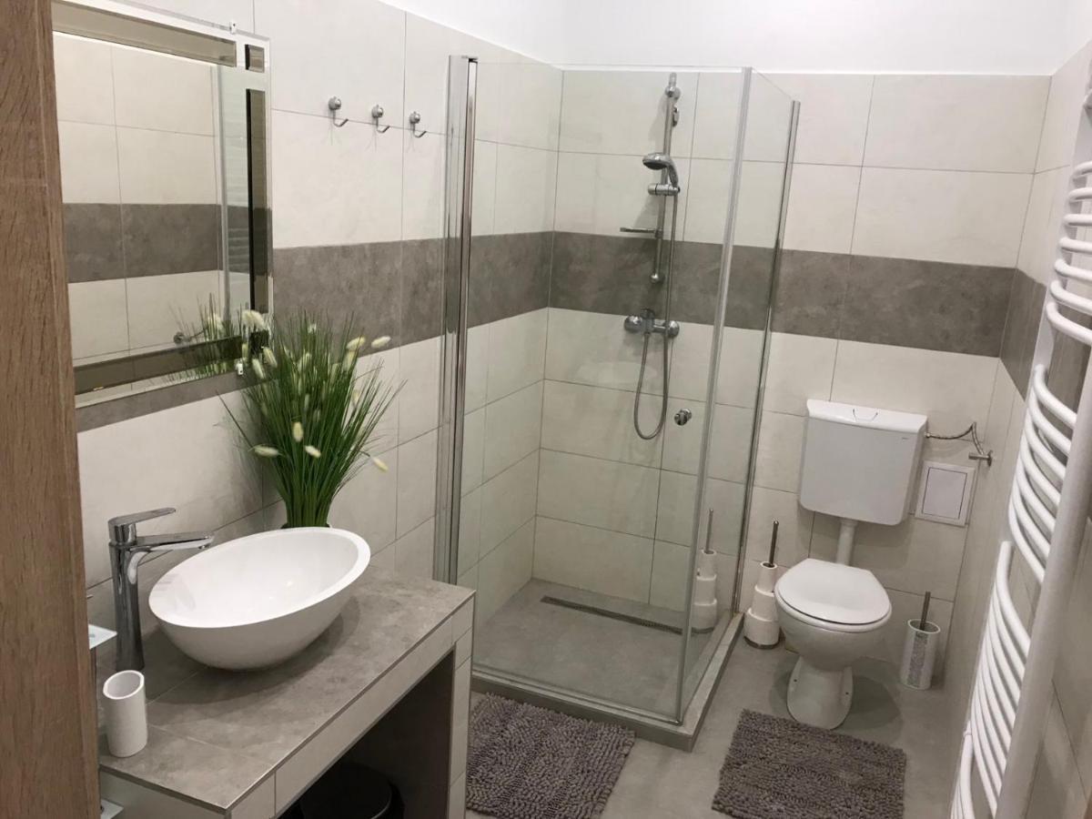 Classic Apartman Сегед Екстер'єр фото